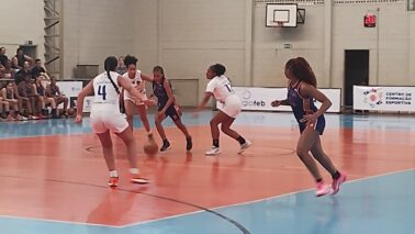 Para quem é amante do esporte, neste sábado (20), estão agendados jogos de futebol e basquete, envolvendo as categorias de base de Barretos.