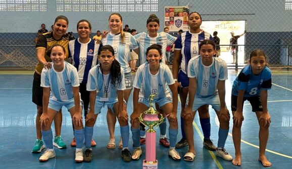 A equipe de futsal feminino do Instituto O Amor, de Barretos, sagrou-se campeã do Torneio Feminino de Futsal realizado no domingo (31), no Ginásio Poliesportivo Antônio Theodoro do V. Nogueira