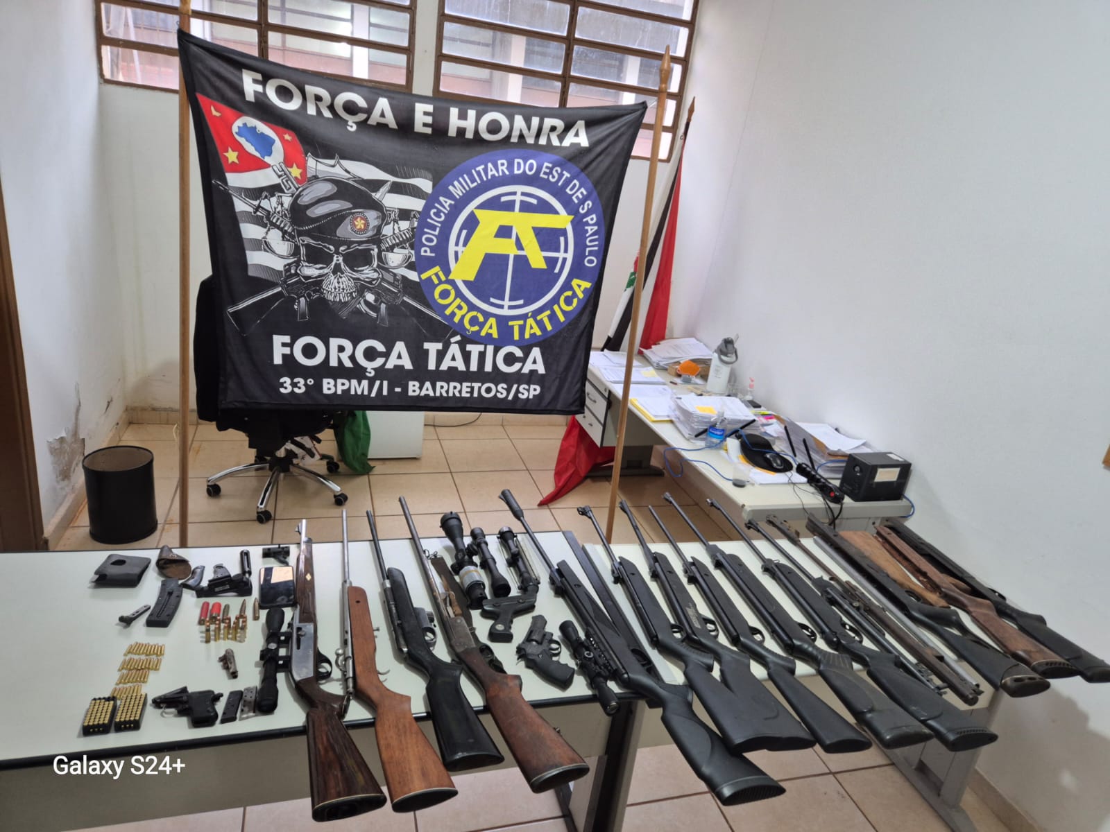 Operação da PM culmina com apreensões de armas e munições em Colina