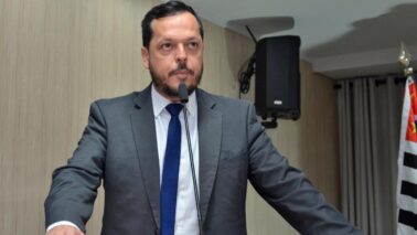 Vereador propõe requerimento pedindo abertura do calçadão da 17