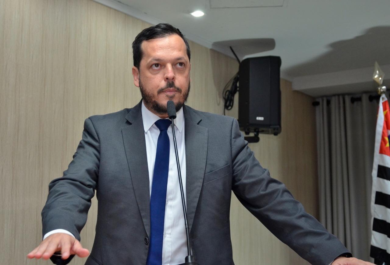 Vereador propõe requerimento pedindo abertura do calçadão da 17