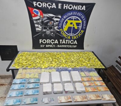 Polícia Militar detém suspeitos e apreende mais de 9kg de entorpecentes (Foto: O Diário de Barretos) Polícia Militar detém suspeitos e apreende mais de 9kg de entorpecentes (Foto: O Diário de Barretos)