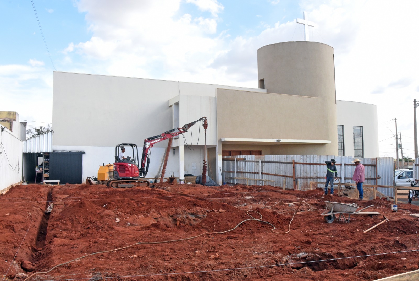Comunidade se mobiliza por obras do Centro Pastoral