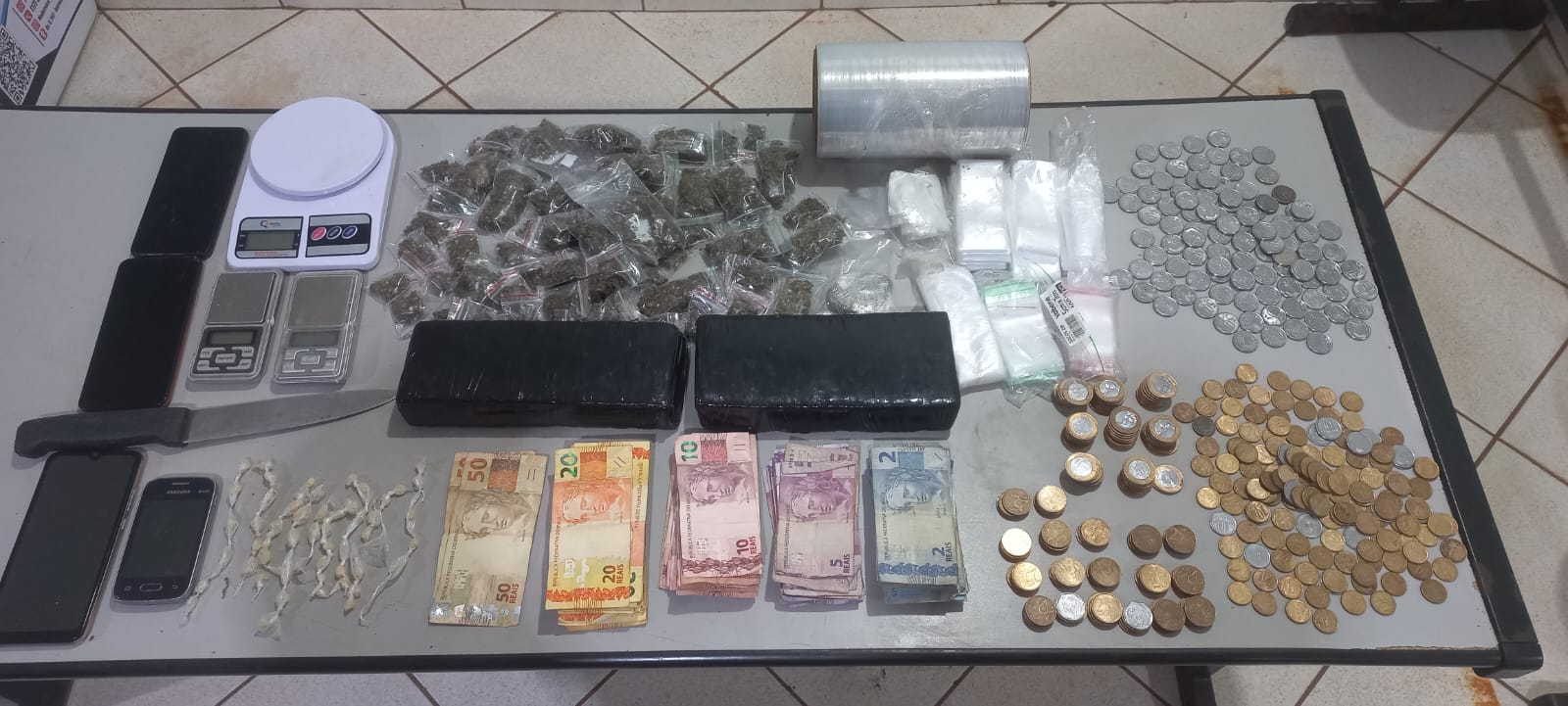 PM encontra 1,6 kg de drogas em casa de aposentado em Olímpia