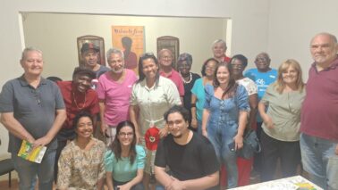 A Delegacia Regional do Sinsprev Barretos realizou uma roda de conversa na noite de quarta-feira (3), com a presença de estudantes, funcionários públicos, aposentados, professores, lideranças comunitárias, sindicalistas, com o tema “Grito dos Excluídos e Plebiscito Popular
