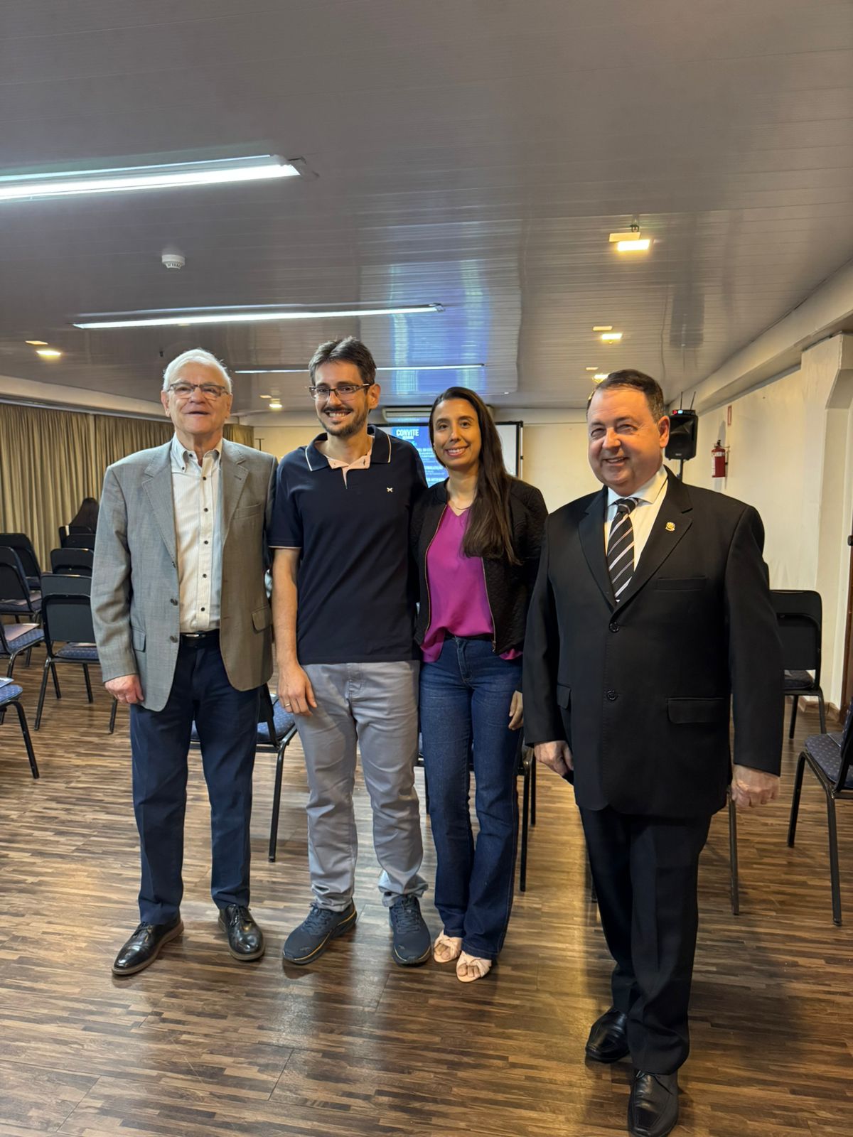 Barretos marca presença em encontro de Economistas 