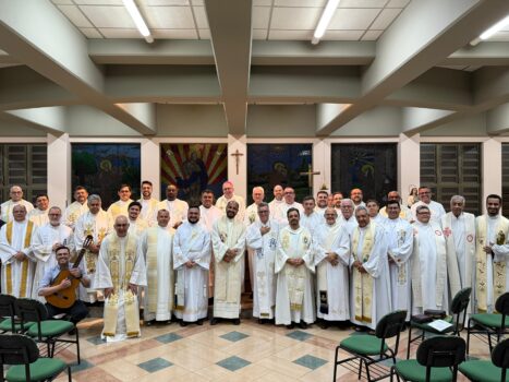 O clero da Diocese de Barretos está participando em São Pedro de um retiro espiritual que teve início na segunda (8) e se estende até está quinta-feira (11).