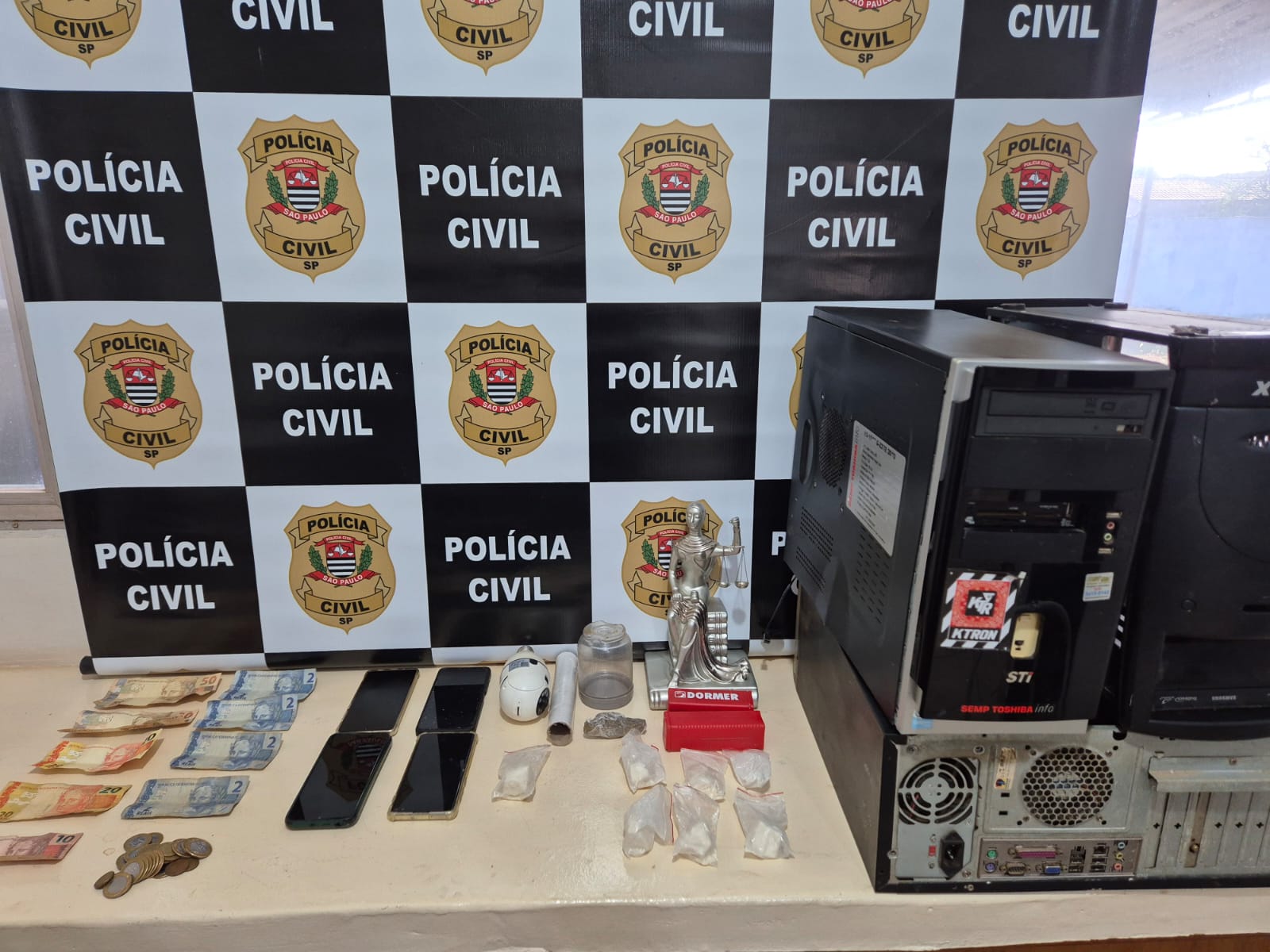 Polícia Civil deflagra operação de combate ao tráfico em Guaraci