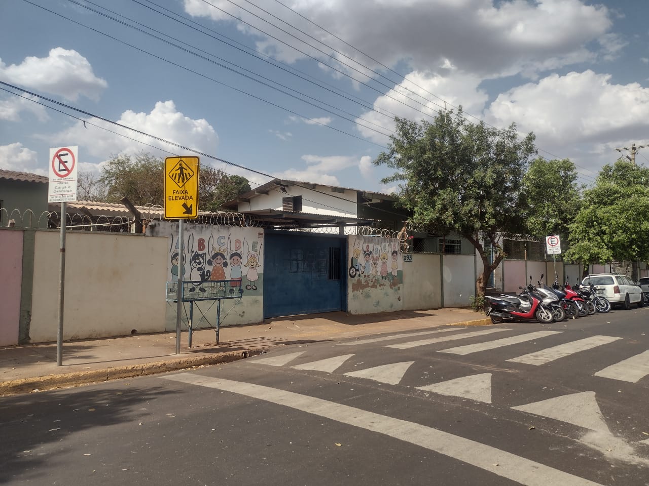 Polícia investiga furto de cabos e fiação elétrica em CEMEI