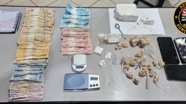 Polícia Militar checa denúncia e prende dois na prática de tráfico de drogas (Foto: O Diário de Barretos)