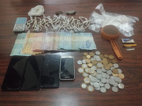 Polícia Militar detém dois na prática de tráfico de entorpecentes (Foto: O Diário de Barretos)