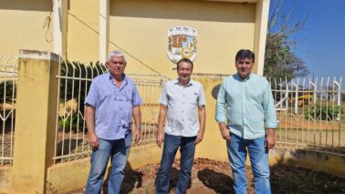 Os diretores do SIRVARIG – Sindicato Rural do Vale do Rio Grande – Antônio Roberto Filisbino, João Amadeu Giachetto e Daniel Caldas protocolaram na manhã desta quarta-feira (24), na Prefeitura de Colina