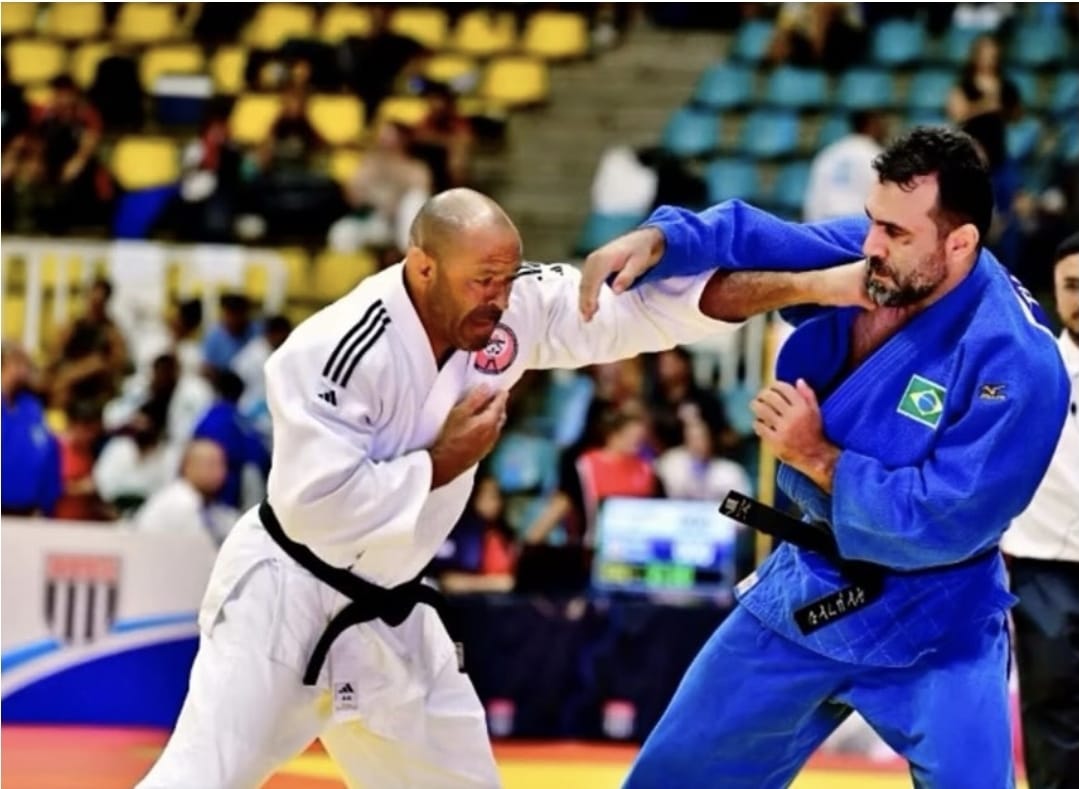 Judoca Tiago Leal busca apoio para representar Barretos no Mundial