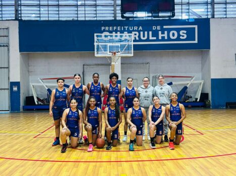 Em partida realizada em Guarulhos, no ginásio João Carlos de Oliveira – João do Pulo, as meninas da equipe Sub-14 do Colégio FEB/APAB Barretos venceram o APAGEBASK Guarulhos, por 67 a 56, pelo Campeonato Paulista Sub-14