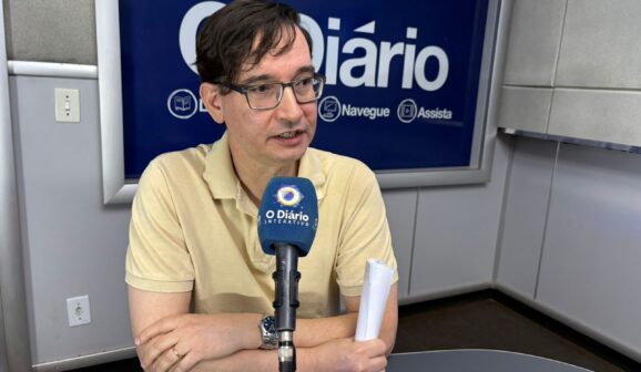 O médico psiquiatra Ivan Petroucic participou ao vivo do Programa A Verdade Total onde abordou o Setembro Amarelo.