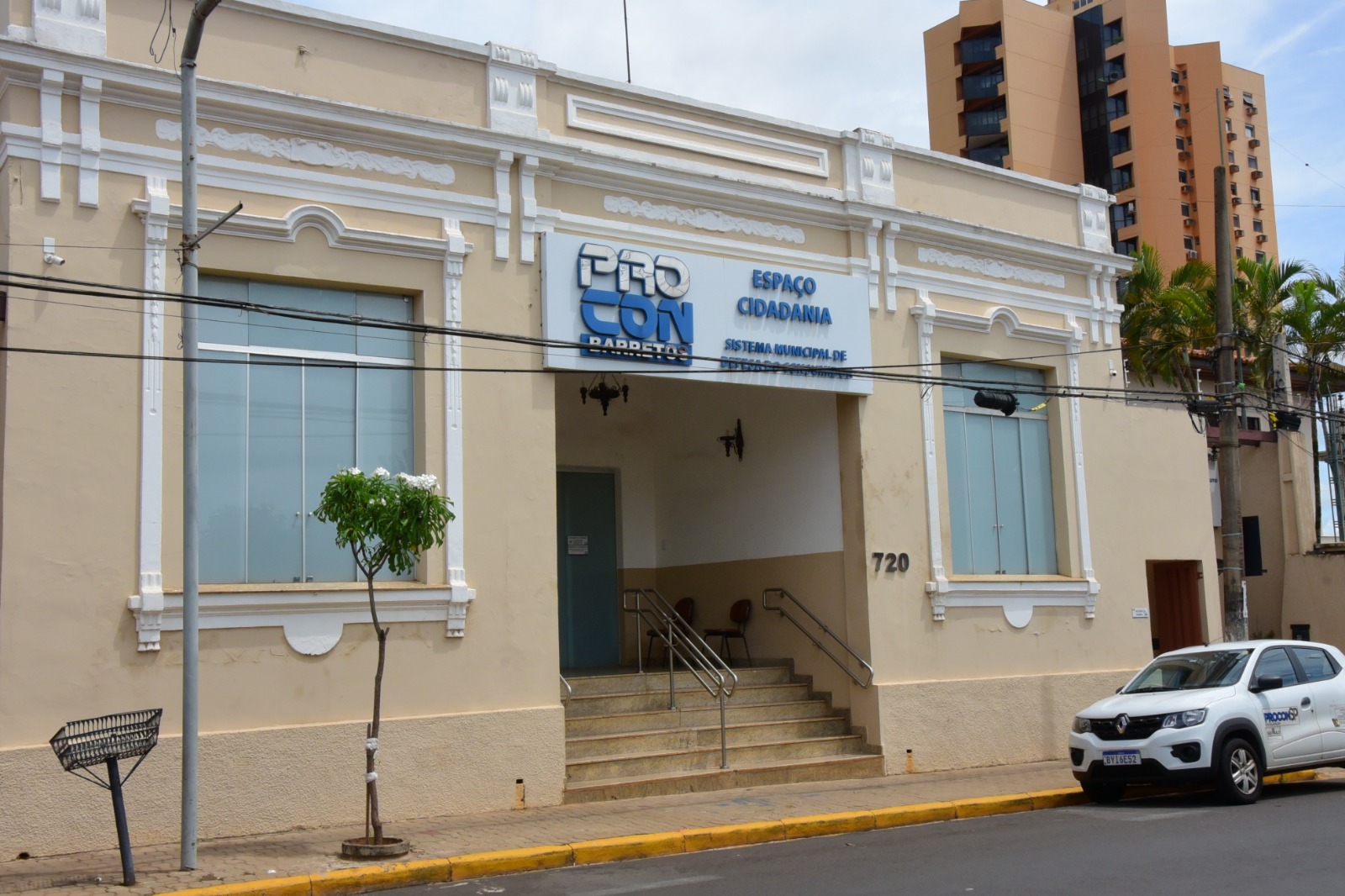 Procon alerta sobre diferença de preços em pesquisa do Dia das Crianças