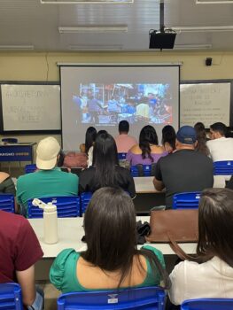 Aula do curso de Arquitetura e Urbanismo no campus do Unfeb (Foto: Divulgação)