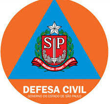 Defesa Civil emitiu alerta com previsão de chuvas