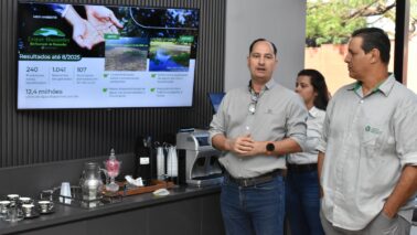 Representantes do Instituto Credicitrus durante apresentação do projeto (Foto: Divulgação)