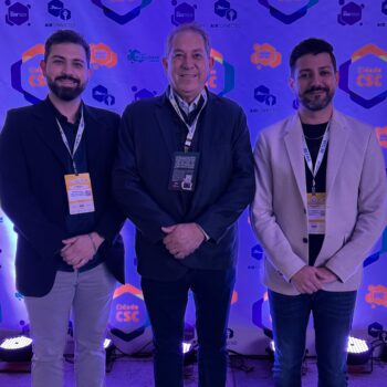 Jhonatha. prefeito Odair e Thyago representaram o município (Foto: Divulgação)