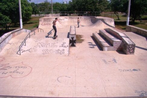 pista de skaet A integrante do Diretório Municipal do PSOL, Maria Elisa Aquino, confirmou para hoje (21), às 17h, na Pista de Skate da Região dos Lagos