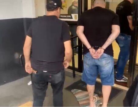 Polícia Civil prende integrante de associação criminosa que atua em crimes de “Falsa Central de Atendimento” (Foto: O Diário de Barretos) Polícia Civil prende integrante de associação criminosa que atua em crimes de “Falsa Central de Atendimento” (Foto: O Diário de Barretos)