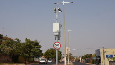 Verificação de equipamentos de controle de velocidade é exigência da legislação