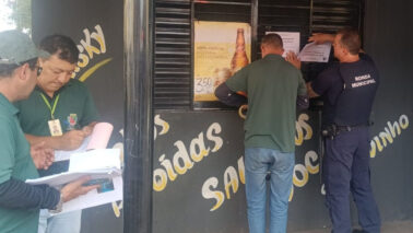Fiscalização autua donos estabelecimentos irregulares no Luís Spina (Foto: O Diário de Barretos)