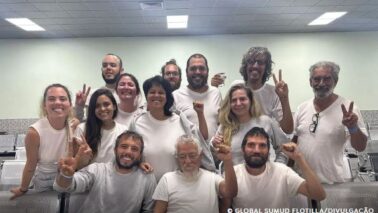 O Ministério das Relações Exteriores (MRE) divulgou na manhã desta terça-feira (7), em Brasília, que os 13 brasileiros que integravam a Flotilha Global Sumud, foram conduzidos até a fronteira com a Jordânia e estão livres das autoridades israelenses.