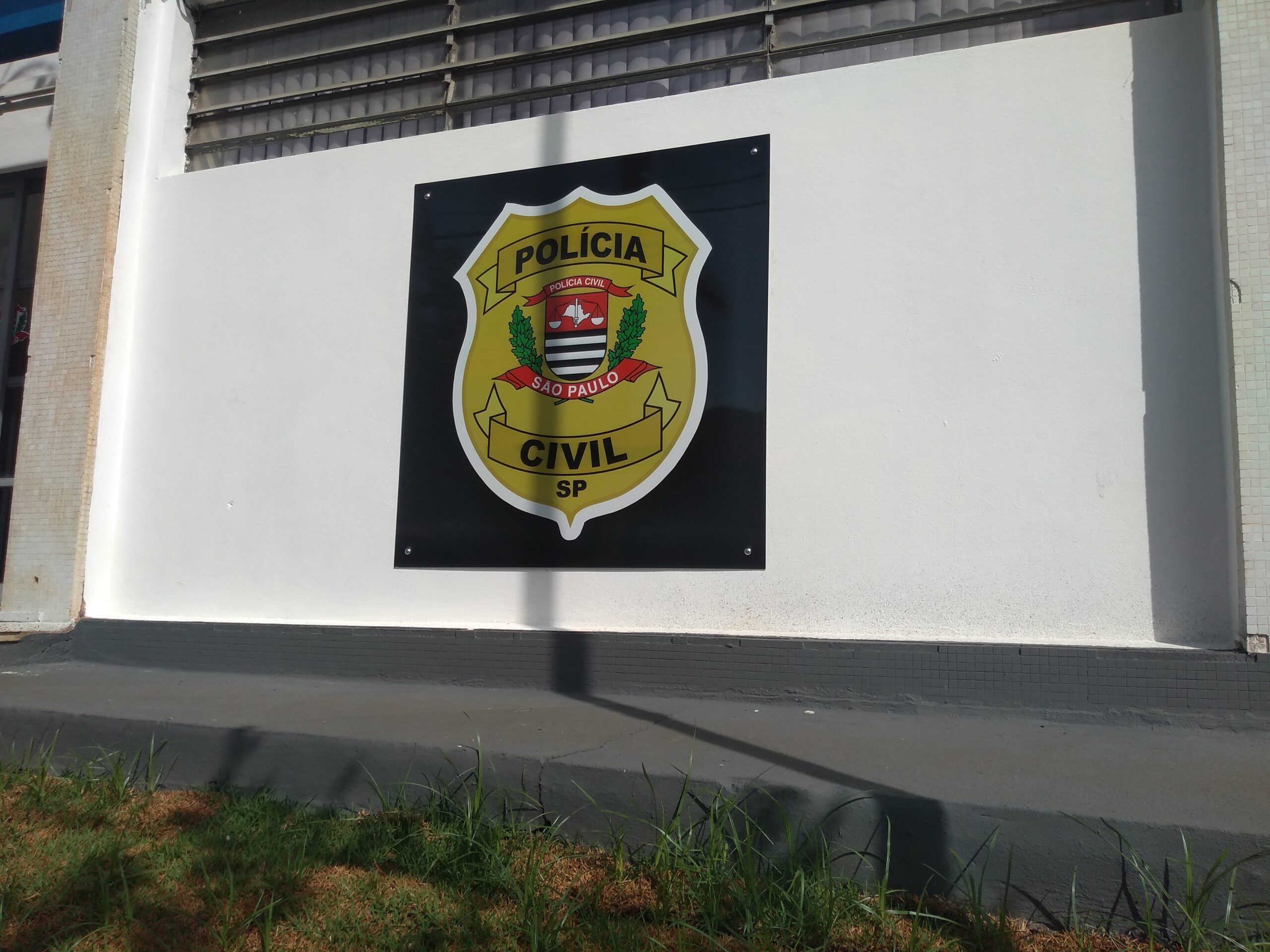 Idoso procura a polícia e registra estelionato