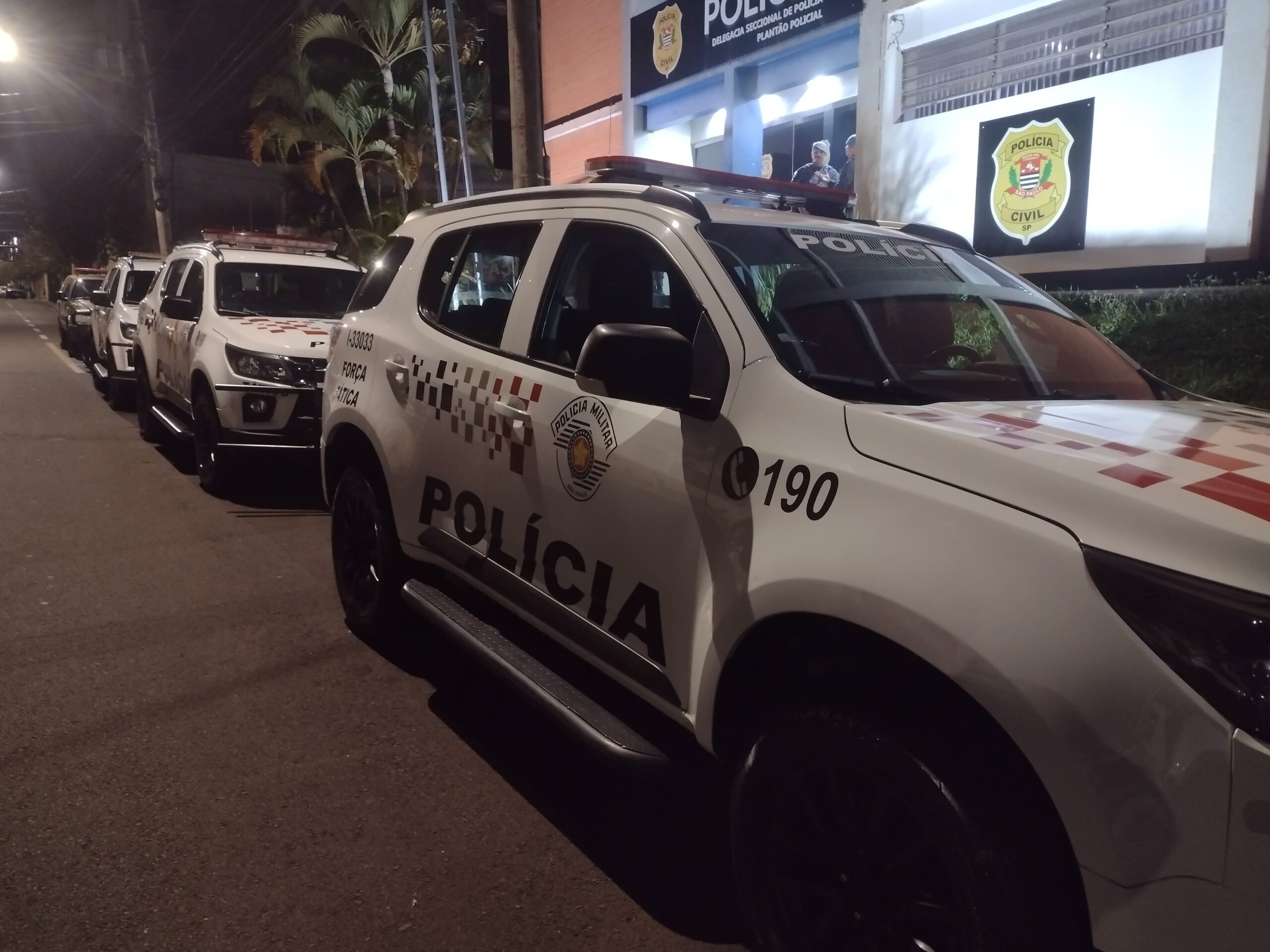 Suspeito é detido pela PM por tráfico de entorpecente