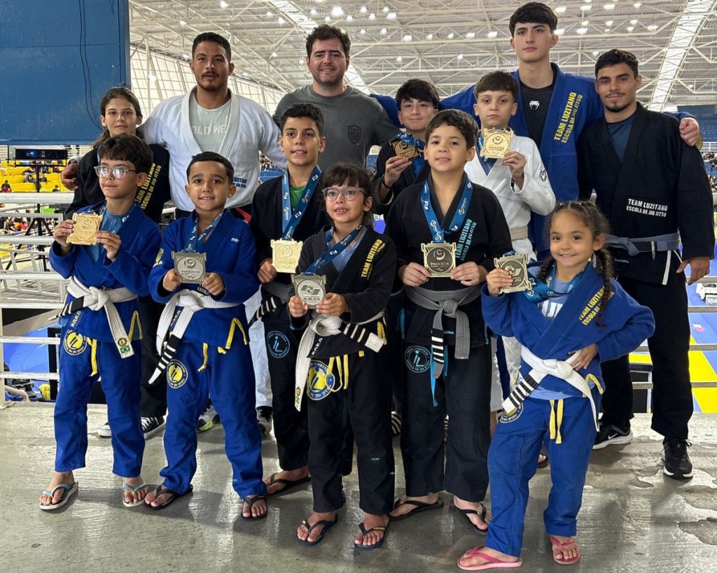 Barretenses conquistam 15 medalhas no Paulista de Jiu-Jitsu