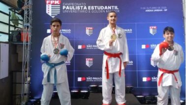 Em competição realizada no último sábado (11), na sede do UNIBAN, em São Paulo, aconteceu mais uma edição do Campeonato Estadual Estudantil de Karate, organizado pela Federação Paulista de Karate.