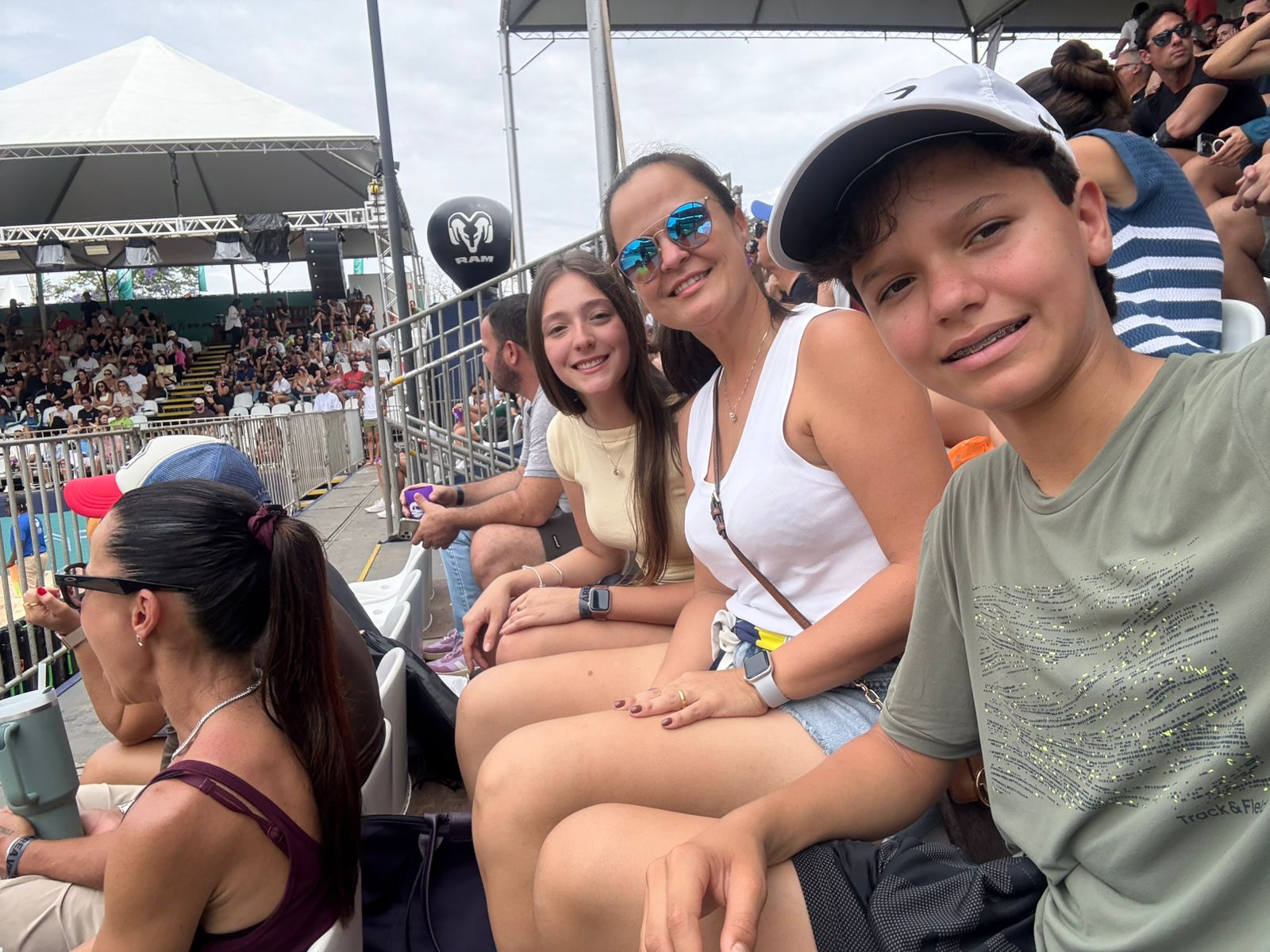 Barretense relata susto em desabamento de estrutura durante torneio na região