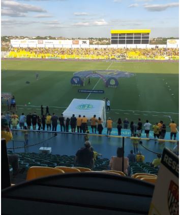 Presidente do BEC assiste partida do Brasileirão