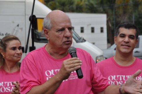 1ª Caminhada Outubro Rosa 1ª Caminhada Outubro Rosa