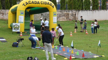 O Recinto Paulo de Lima Correa recebeu a 2ª edição do “Sabadão Solidário”, numa iniciativa do Fundo Social de Solidariedade e da prefeitura de Barretos