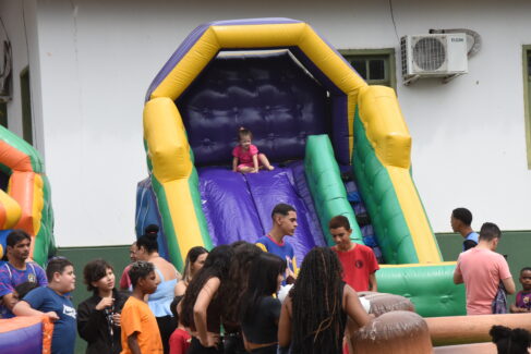 O Recinto Paulo de Lima Correa recebeu a 2ª edição do “Sabadão Solidário”, numa iniciativa do Fundo Social de Solidariedade e da prefeitura de Barretos