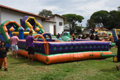 O Recinto Paulo de Lima Correa recebeu a 2ª edição do “Sabadão Solidário”, numa iniciativa do Fundo Social de Solidariedade e da prefeitura de Barretos