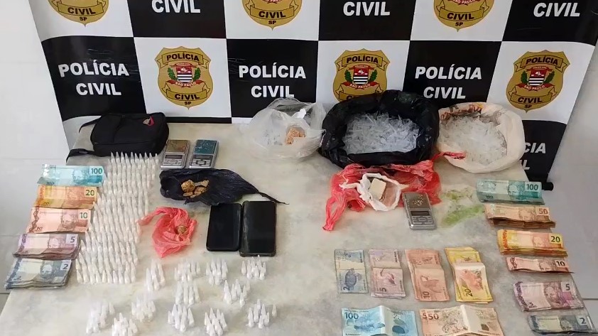 Polícia Civil detém quatro durante ação de combate ao tráfico no Luís Spina