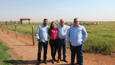 A pecuarista e produtora rural sustentável, Chris Morais recebeu nesta sexta-feira (3), na sede do AeroRancho em Barretos de representantes da Secretaria Estadual de Agricultura e câmaras setoriais