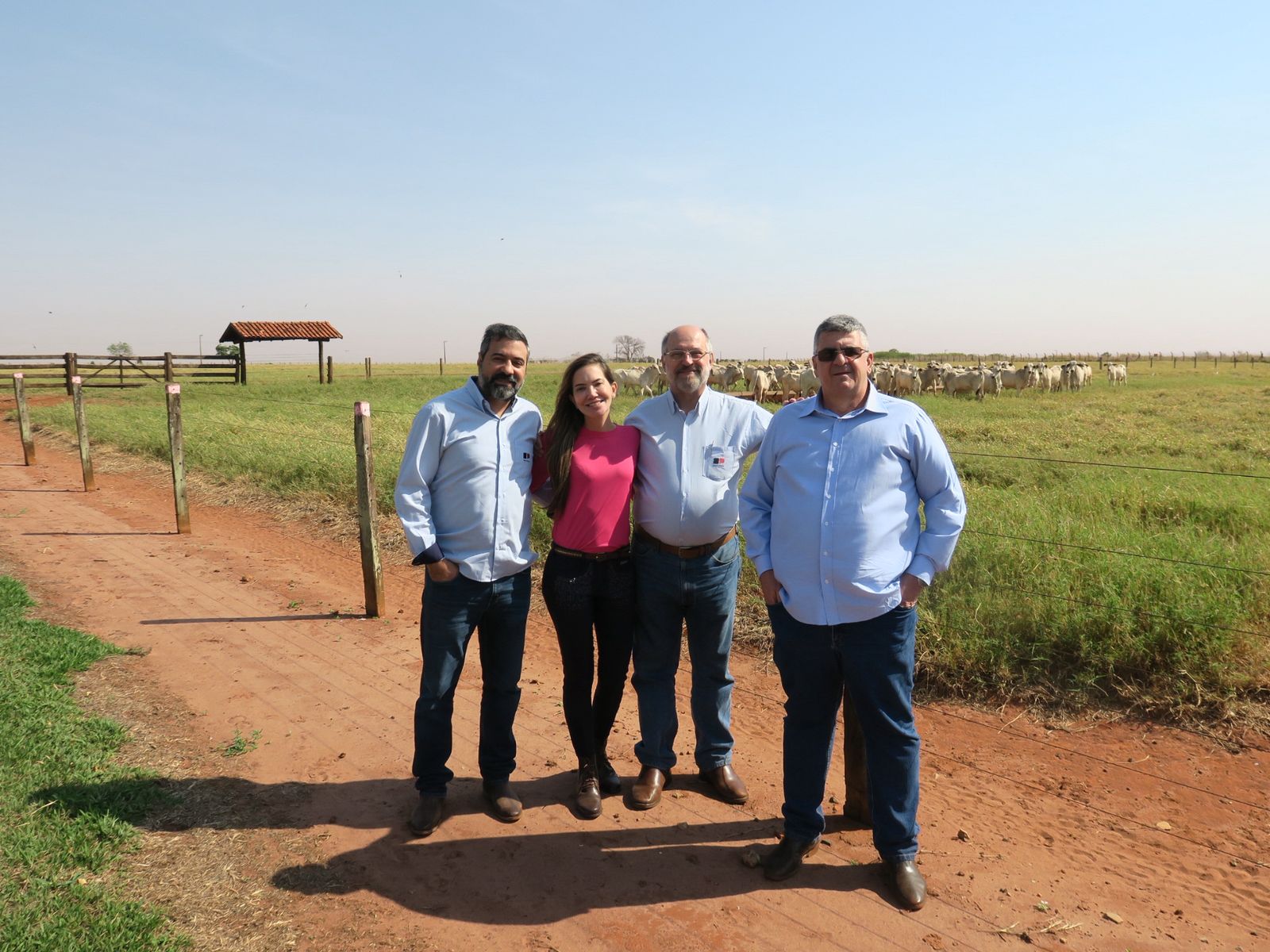 Pecuarista recebe visita técnica de representantes da Secretaria de Agricultura