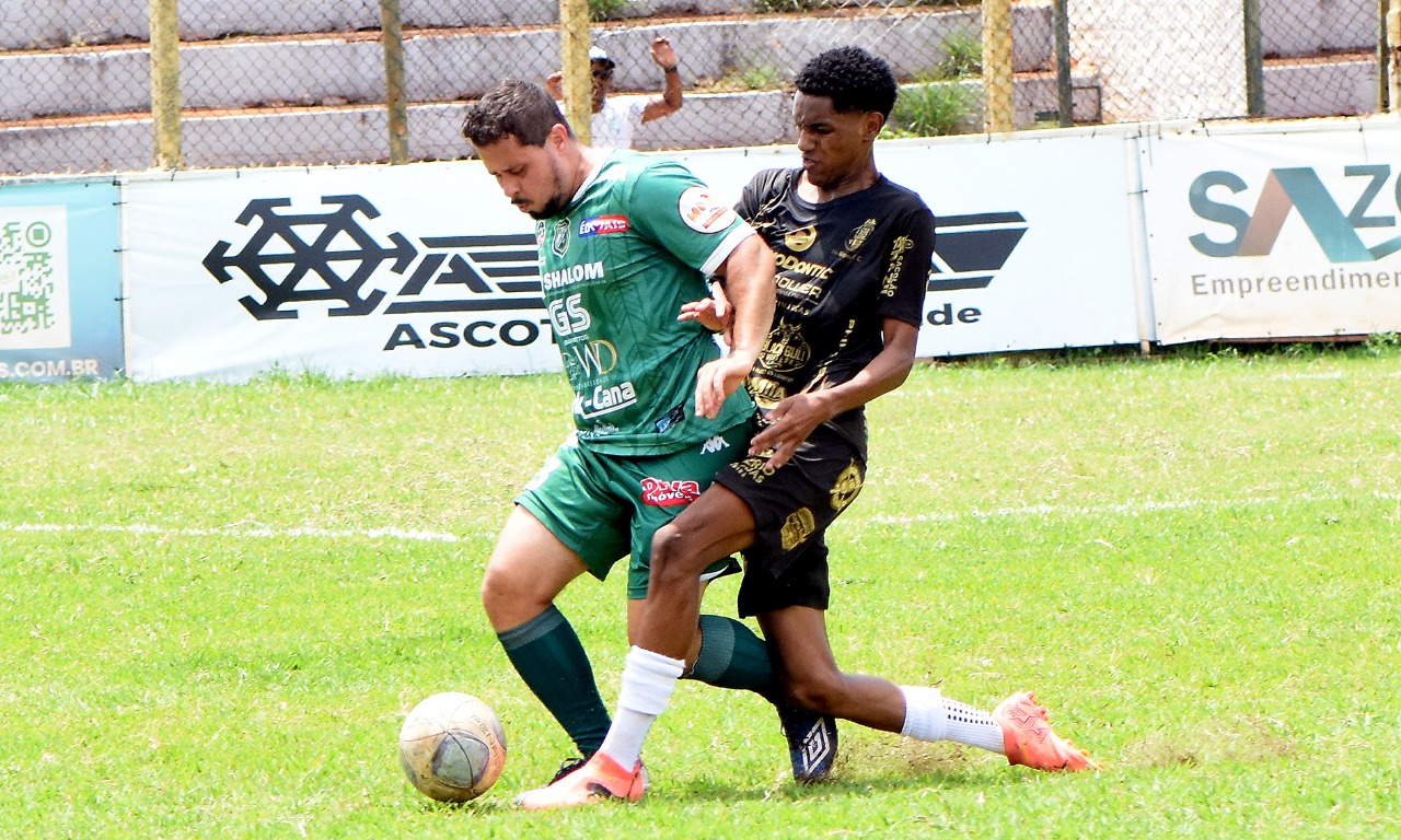 Varzeano tem jogos decisivos pelas Série A e B