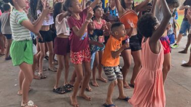 A Associação de Moradores do Bairro Zequinha Amêndola realizou no domingo (12), a sua tradicional Festa das Crianças.