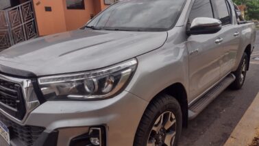 Caminhonete furtada é recuperada pela PM em Barretos (Foto: O Diário de Barretos)