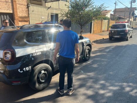 Polícia Civil cumpre mandados em investigação de crimes de estelionato (Foto: O Diário de Barretos) Polícia Civil cumpre mandados em investigação de crimes de estelionato (Foto: O Diário de Barretos)