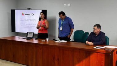 IMUNIZAÇÃO: Ângelo ao lado de Rodrigo e Marina na apresentação da campanha a gestores da educação Dia D de multivacinação acontece sábado nas unidades de saúde