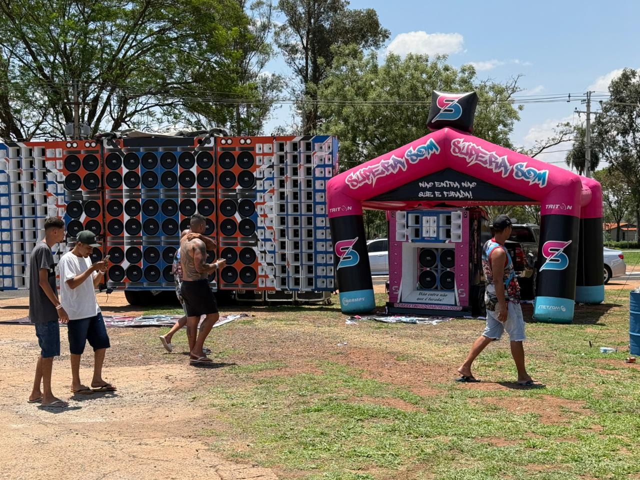 Potência máxima e adrenalina marcam fim de semana no Parque do Peão
