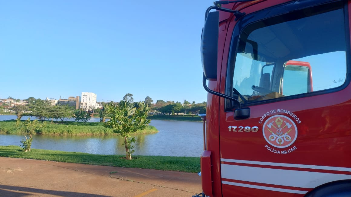 Bombeiros são acionados em falsa ocorrência de afogamento