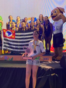 A equipe do Colégio FEB/APAB Barretos encerrou a participação nos Jogos Escolares Brasileiro 2025 com a conquista do 3° lugar na competição que aconteceu em Uberlândia.